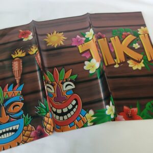 Hawaiian themed table cover